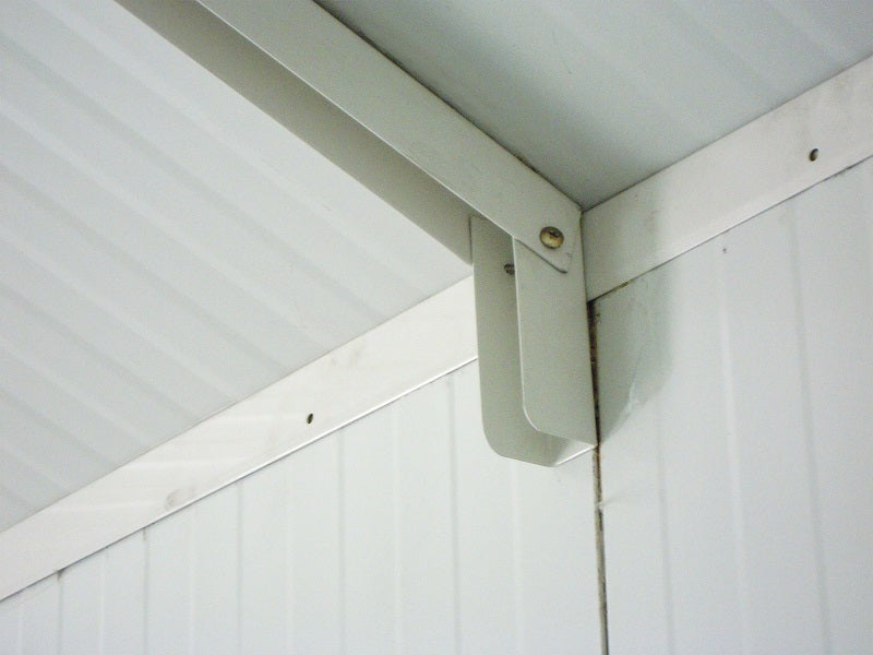 Duramax Gable Roof Building 16x10 - Backyard Oasis close up view of roof support 